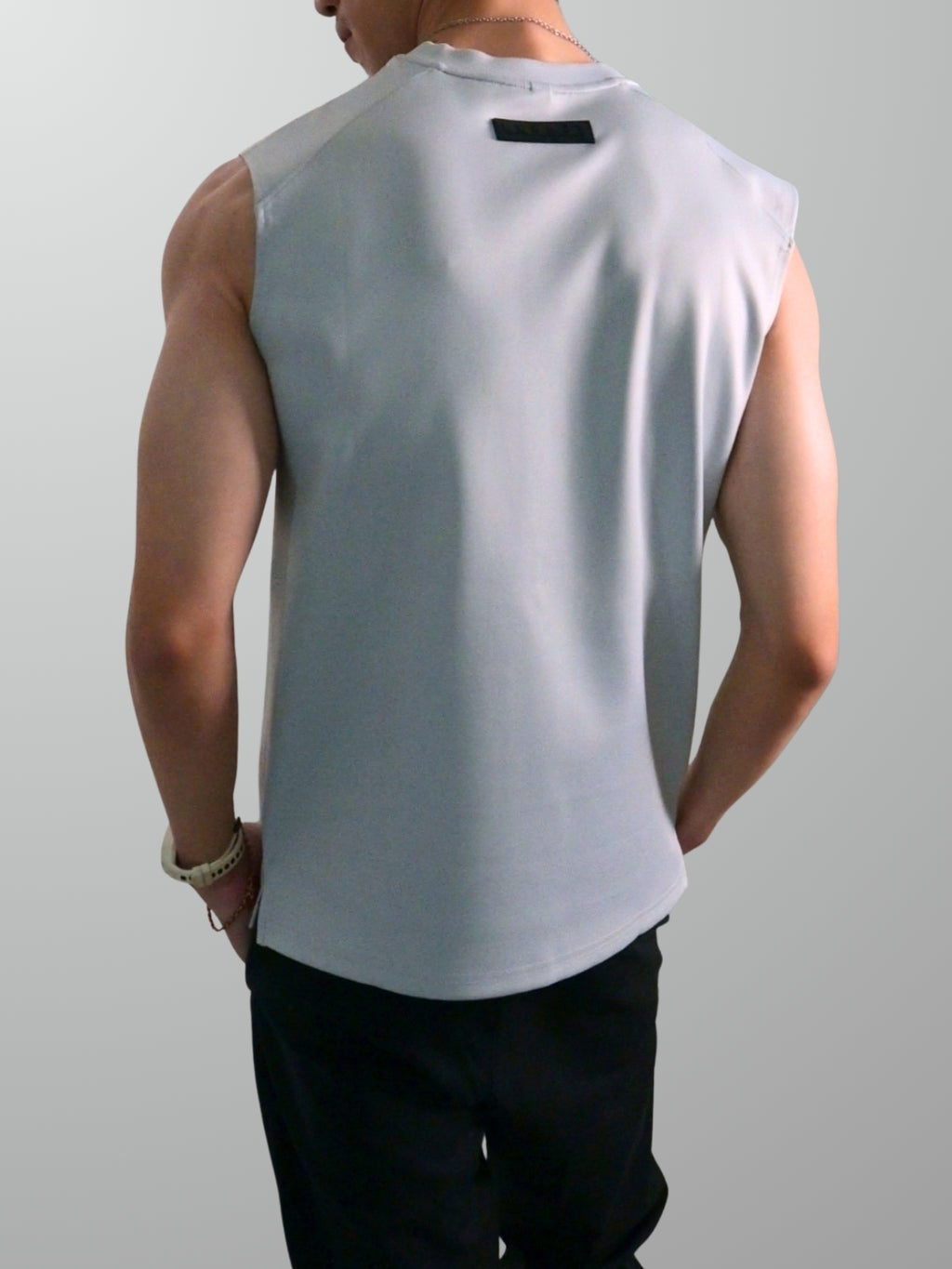 Nimbus Regular Arc Vest | Cloud