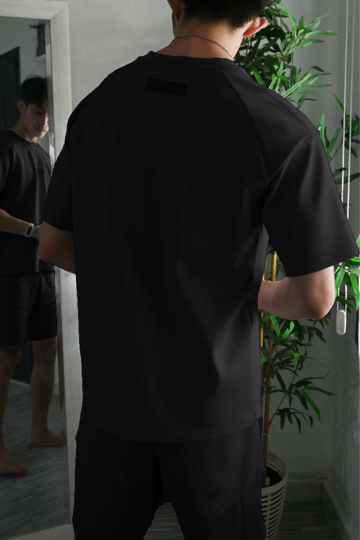 Nimbus Oversized Arc Tee | Black