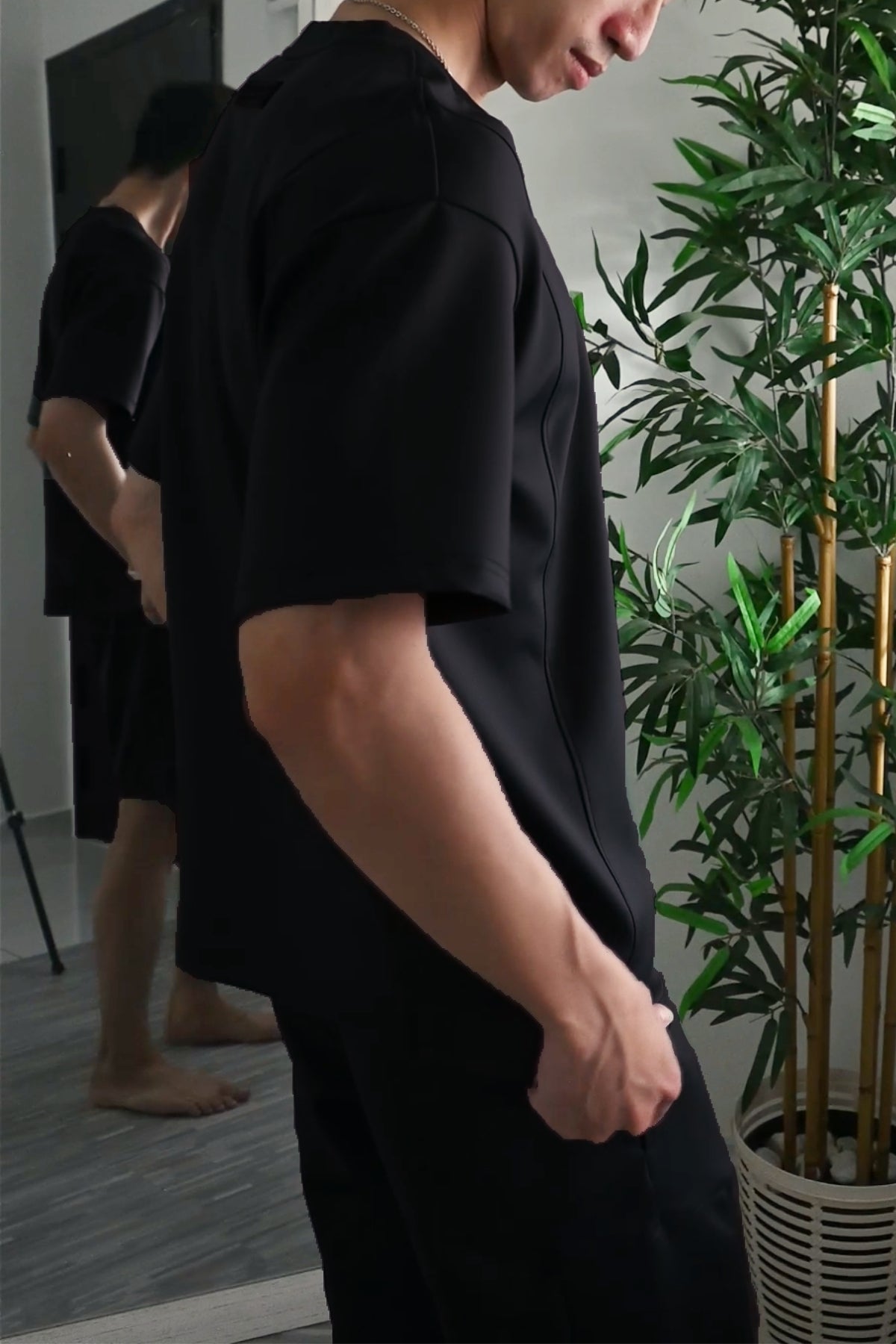 Nimbus Oversized Splice Tee | Black