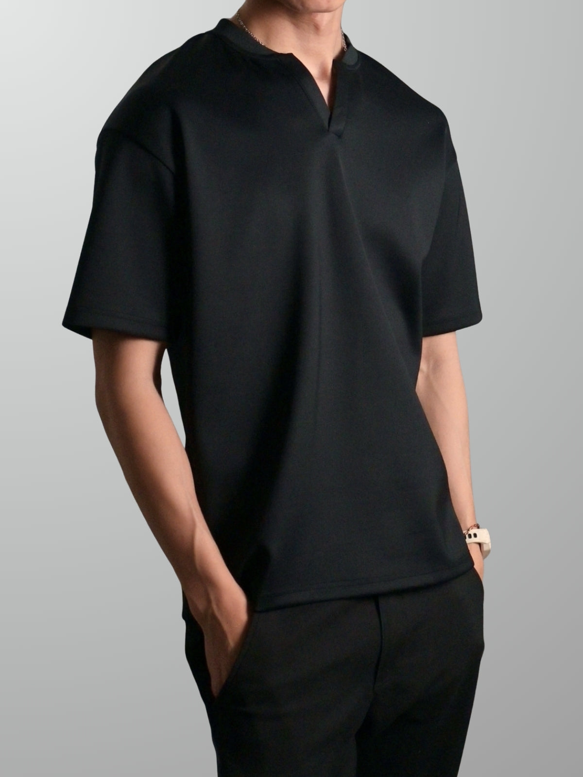 Nimbus Oversized V-Neck Shirt | Black