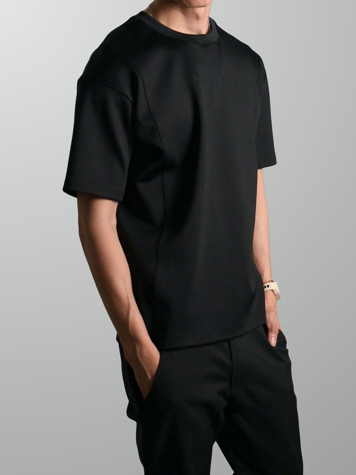 Nimbus Oversized Splice Tee | Black