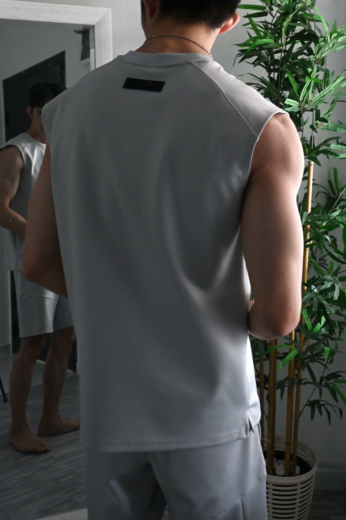 Nimbus Regular Arc Vest | Cloud