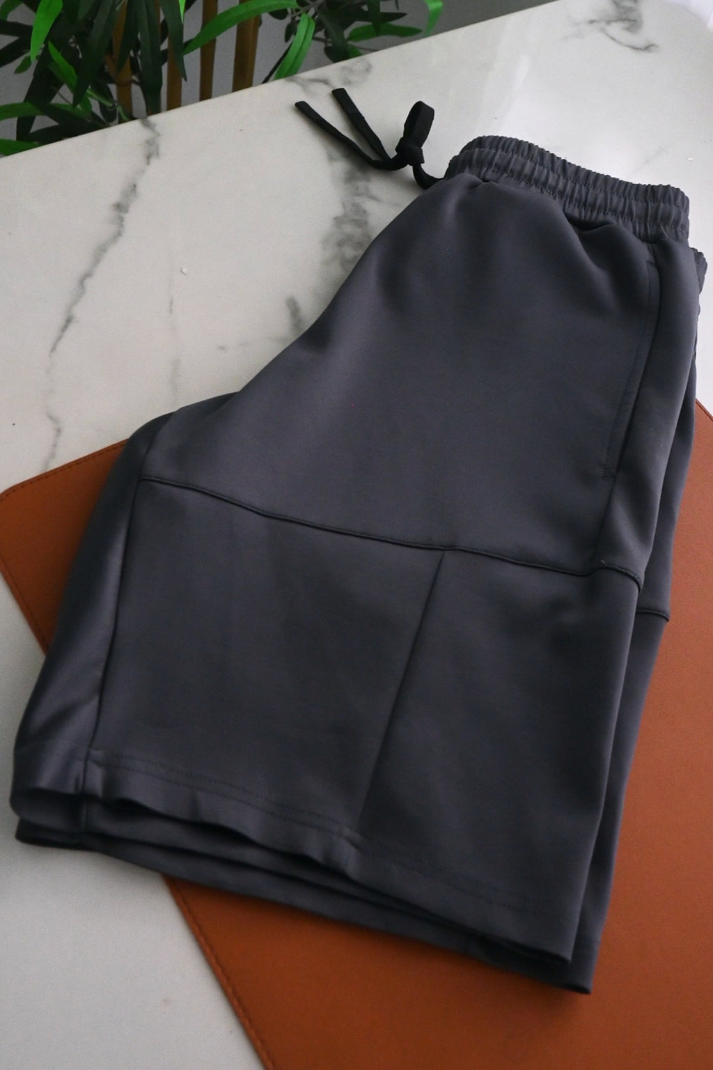 Nimbus Paneled 7" Shorts | Charcoal